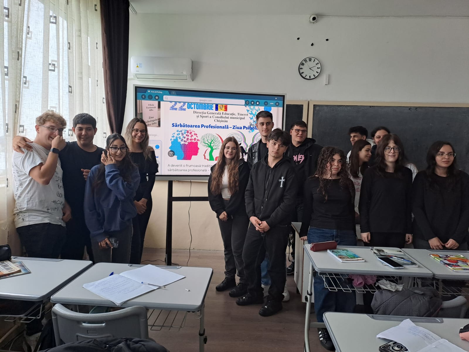 Read more about the article Sarbatorim „Ziua Psihologului”