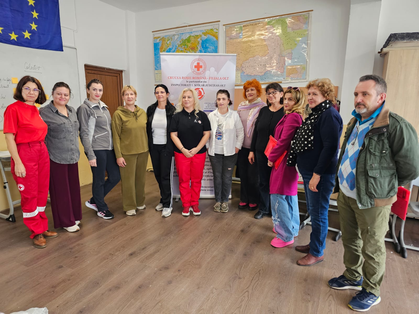 Read more about the article CURSURI DE PRIM AJUTOR – LICEUL TEORETIC „IONIȚĂ ASAN”