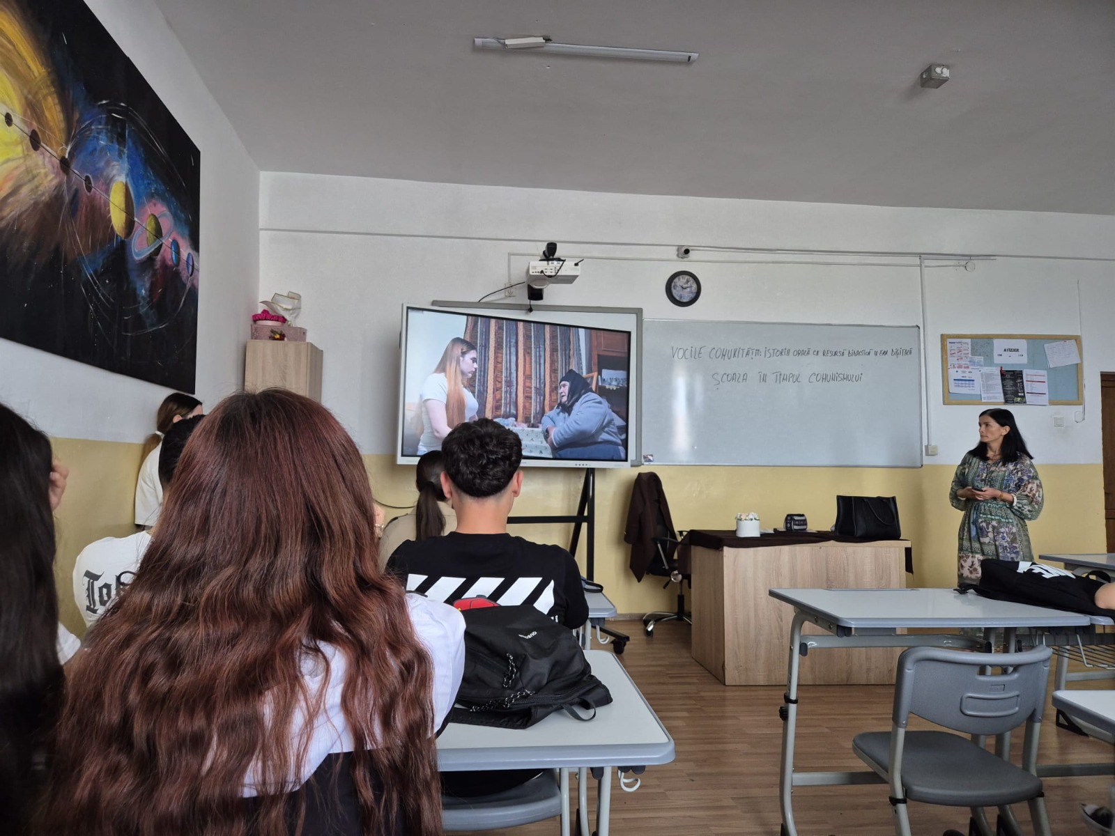 Read more about the article Vocile comunităţii: Istoria orală ca resursă didactică în era digitală (VoCIs)